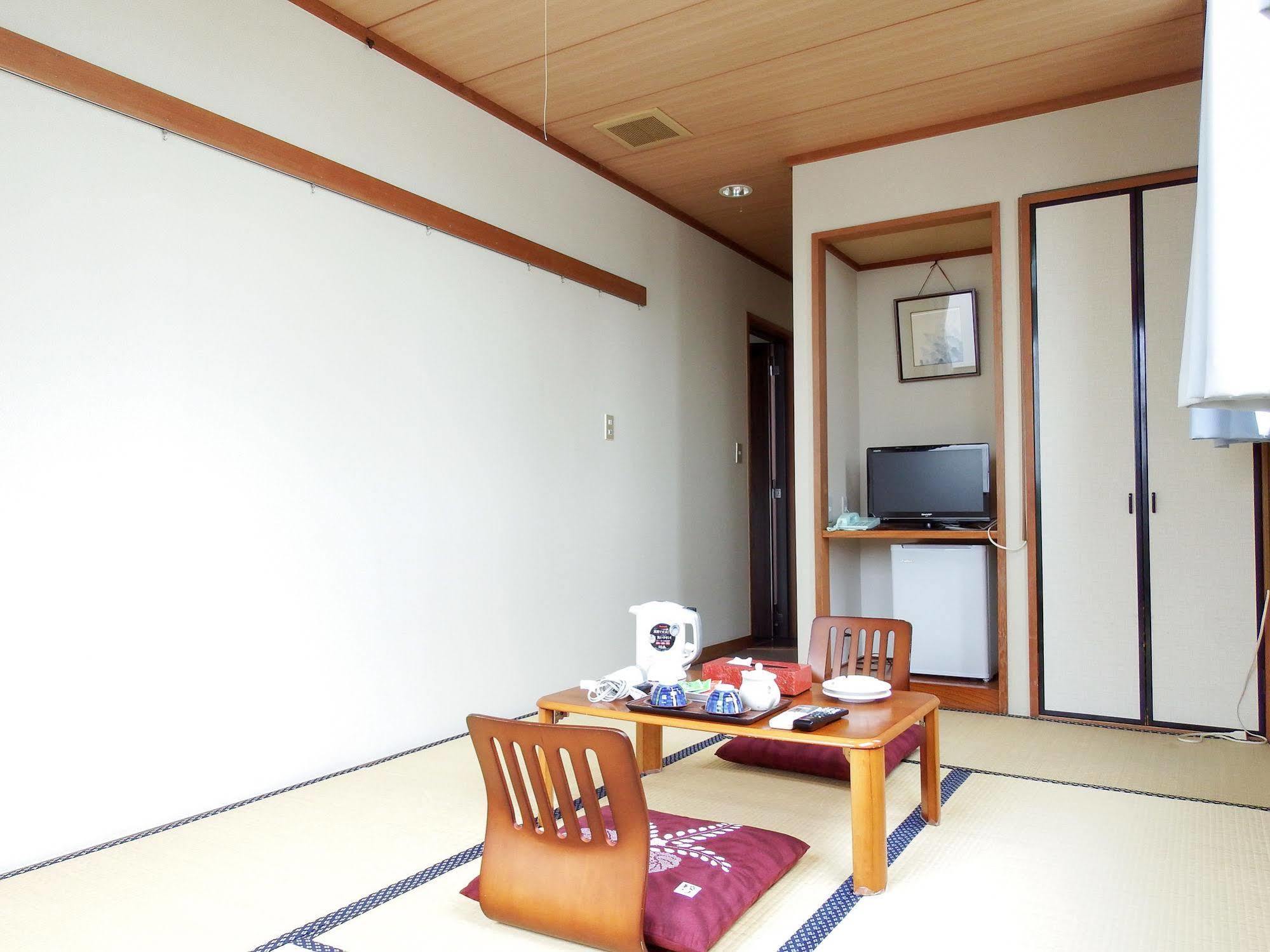 Wakatake Ryokan Кавагое Екстериор снимка
